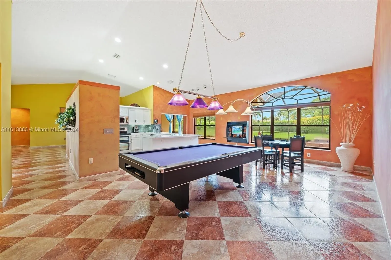 450 Nw 195th Ave, Pembroke Pines, FL 33029, photo 11 of 41