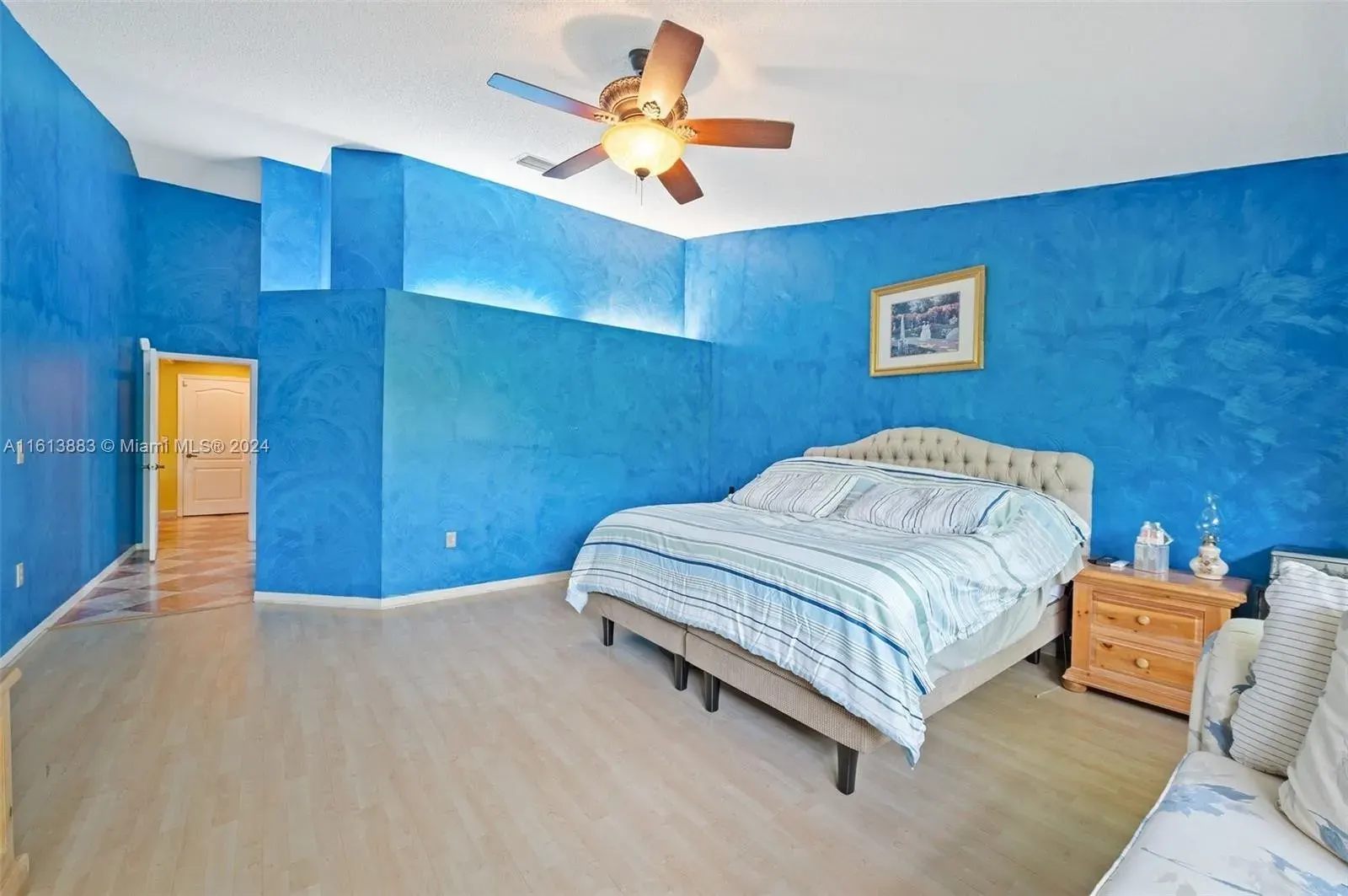 450 Nw 195th Ave, Pembroke Pines, FL 33029, photo 19 of 41