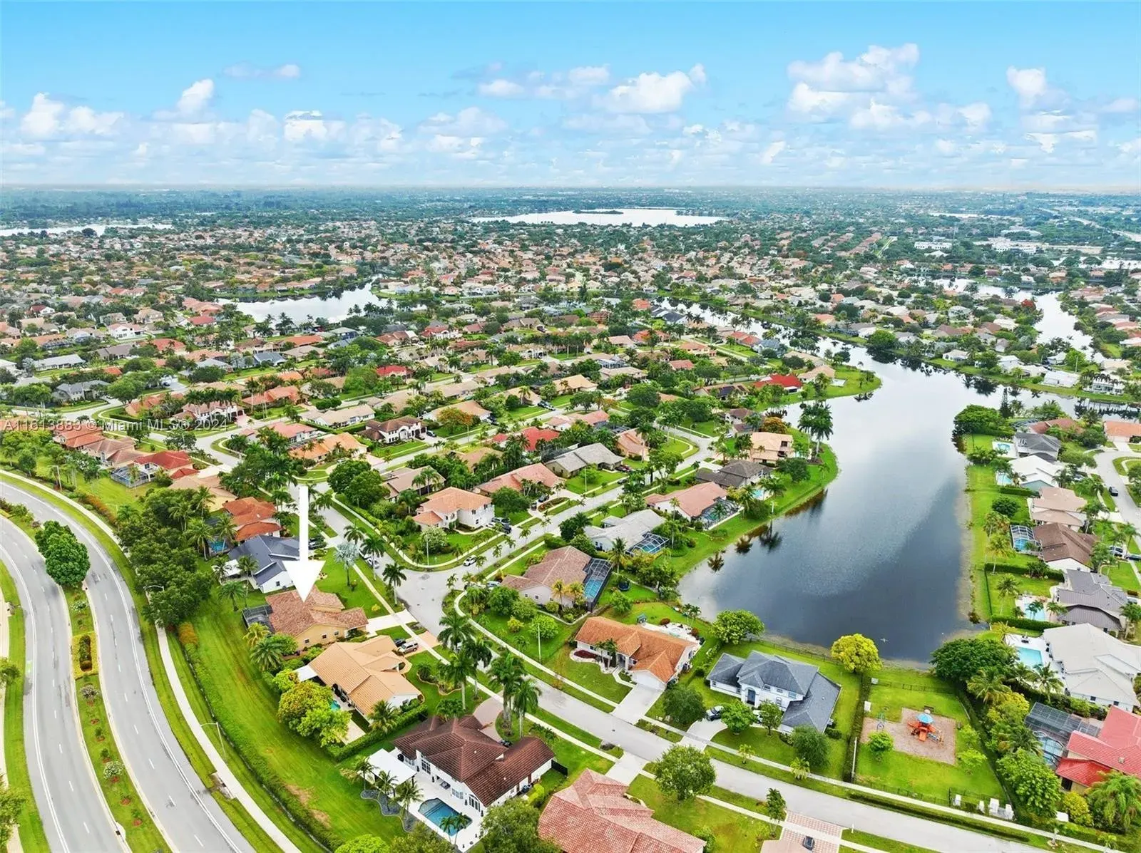 450 Nw 195th Ave, Pembroke Pines, FL 33029, photo 26 of 41