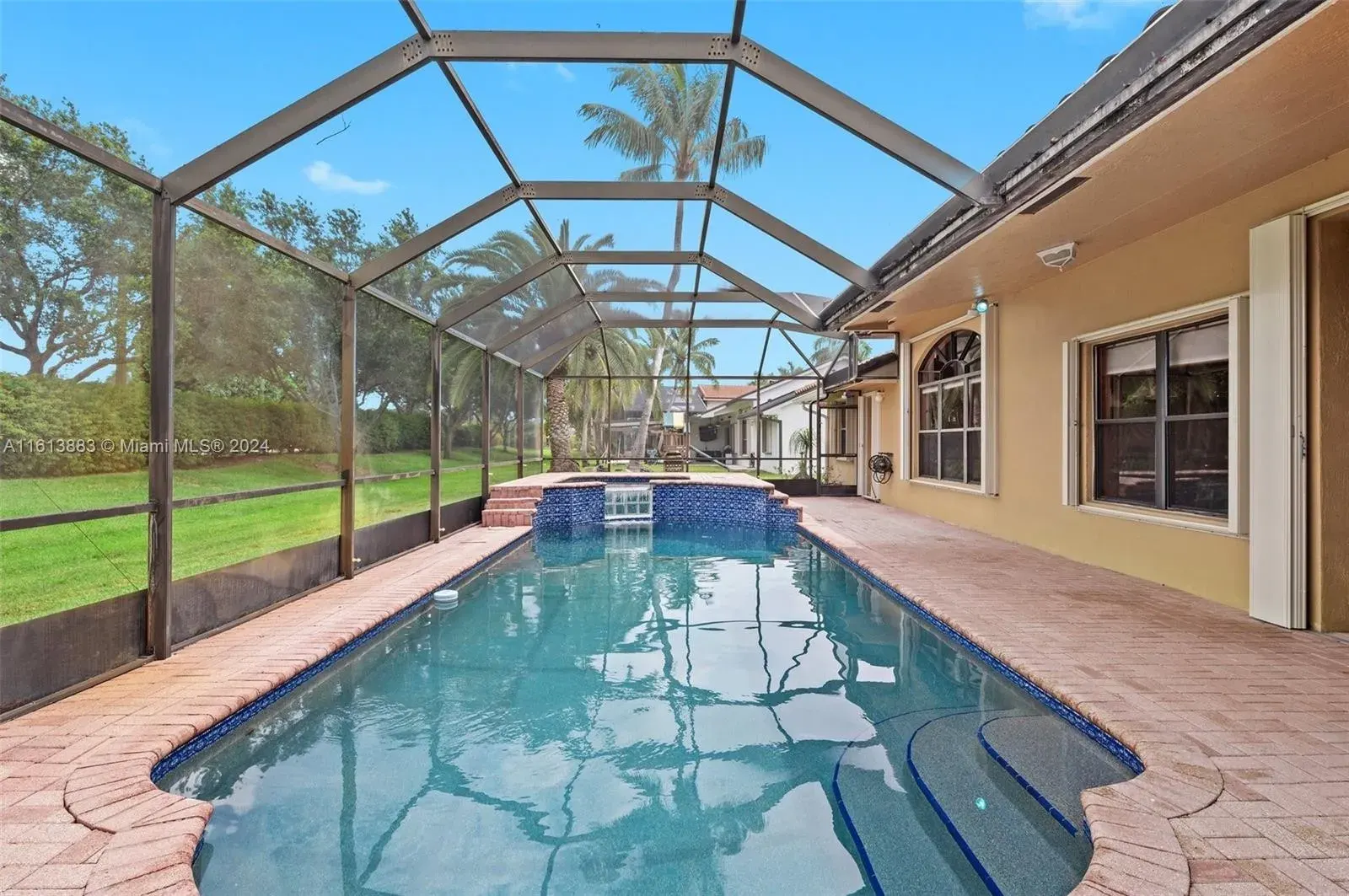 450 Nw 195th Ave, Pembroke Pines, FL 33029, photo 27 of 41
