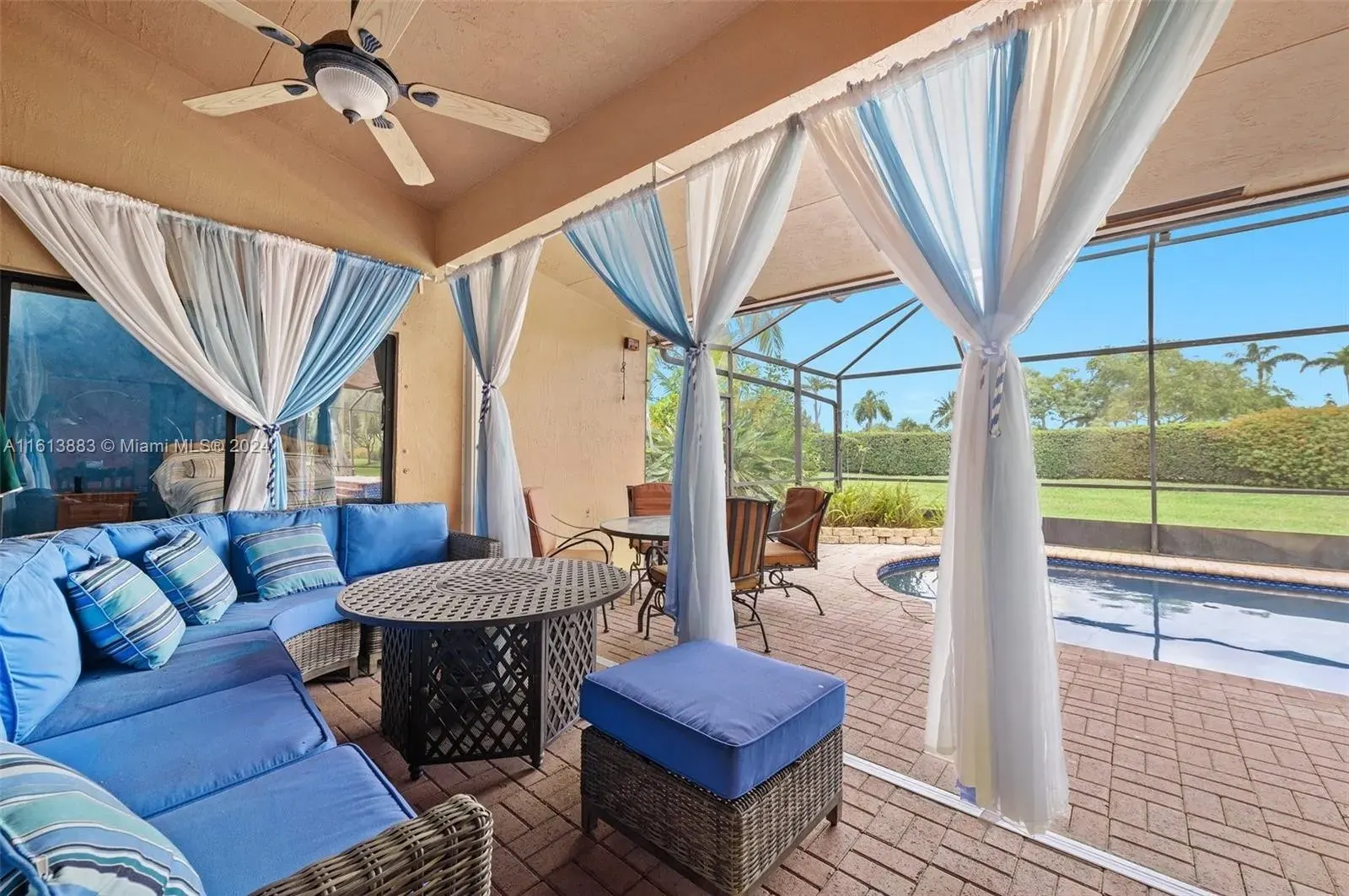450 Nw 195th Ave, Pembroke Pines, FL 33029, photo 28 of 41