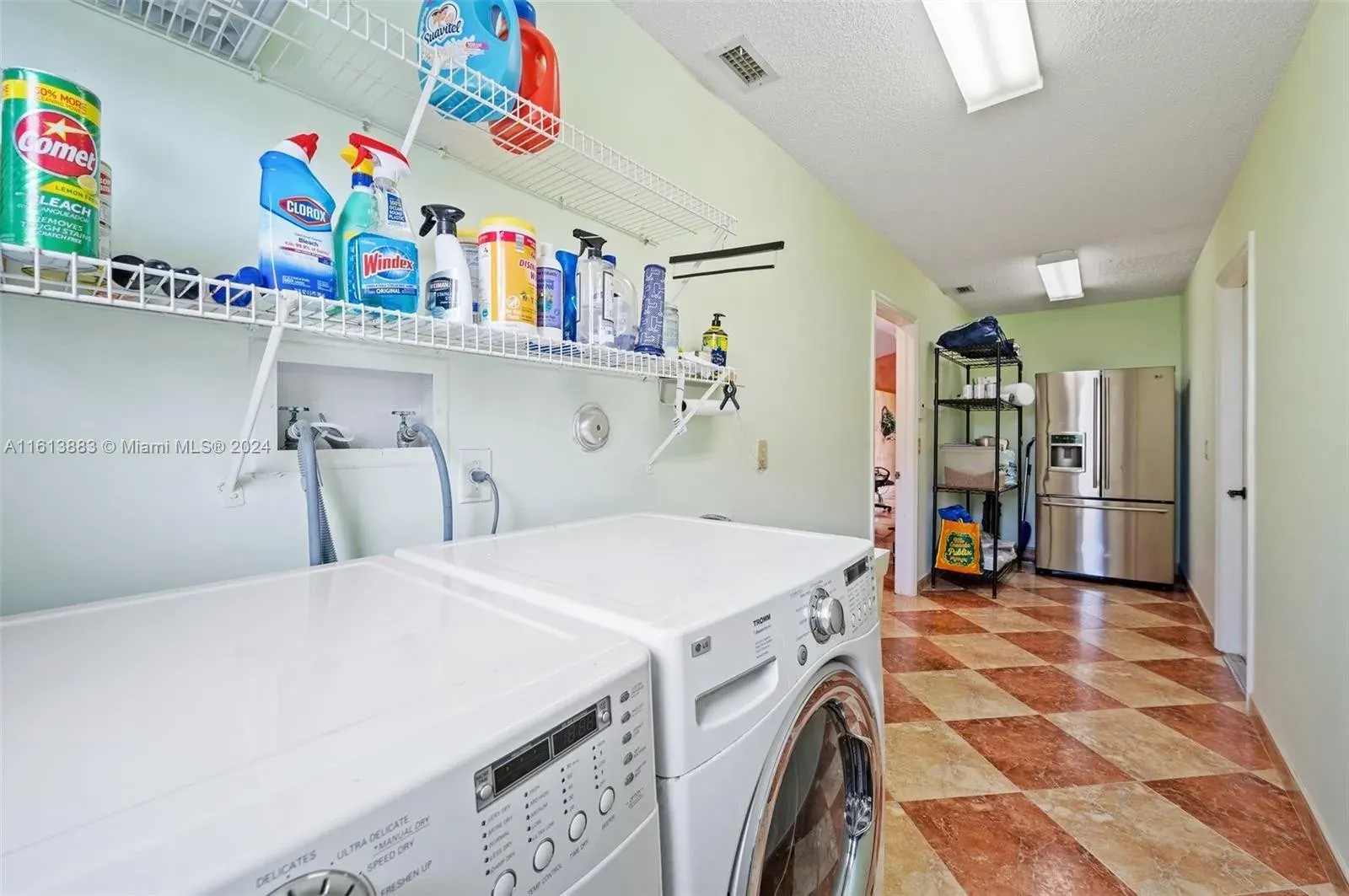 450 Nw 195th Ave, Pembroke Pines, FL 33029, photo 29 of 41