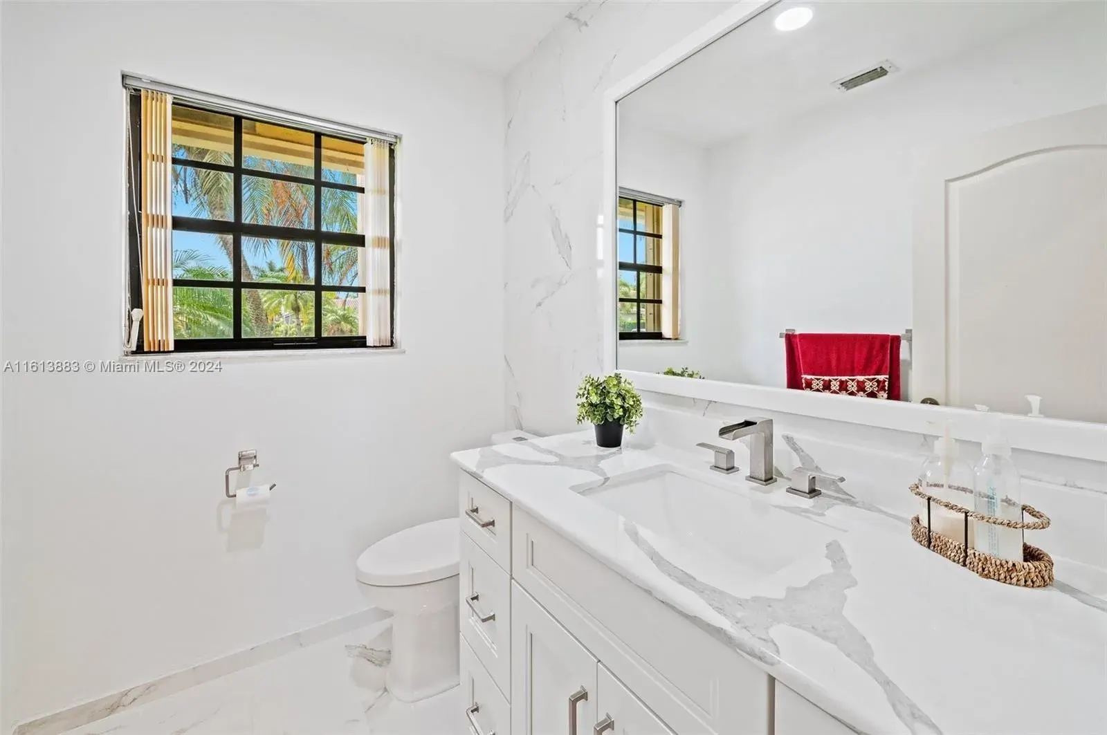 450 Nw 195th Ave, Pembroke Pines, FL 33029, photo 30 of 41